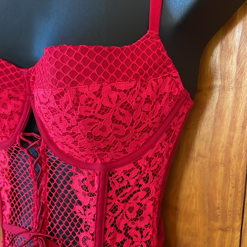 Victoria’s Secret Red Bustier Corset 34C w Matching Panty